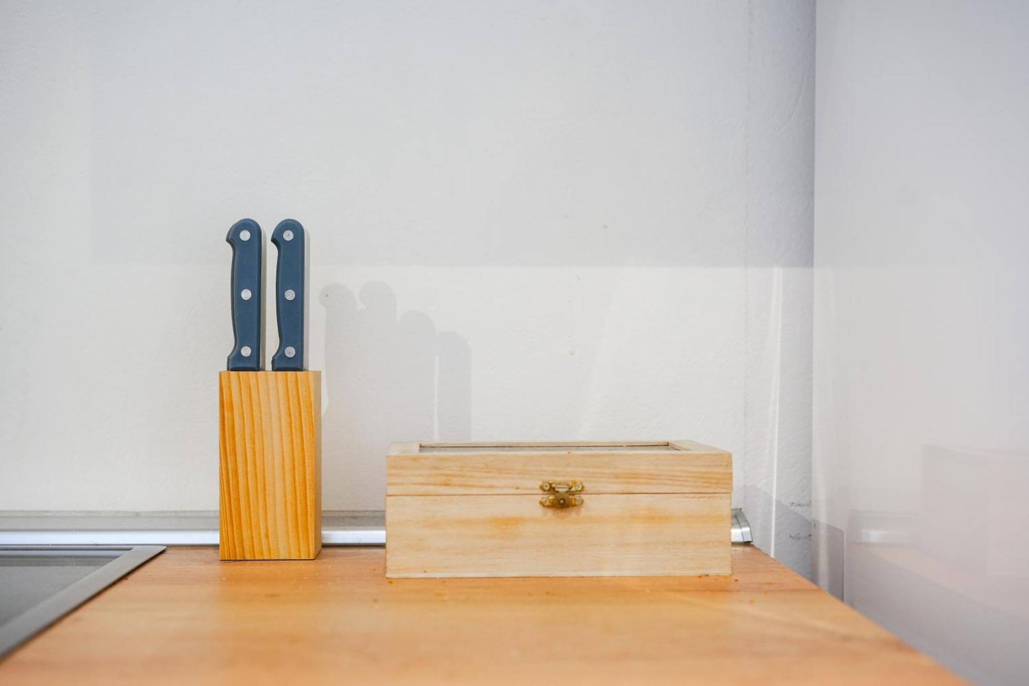 City Center Hideout - Studio Apartment Tirana Buitenkant foto