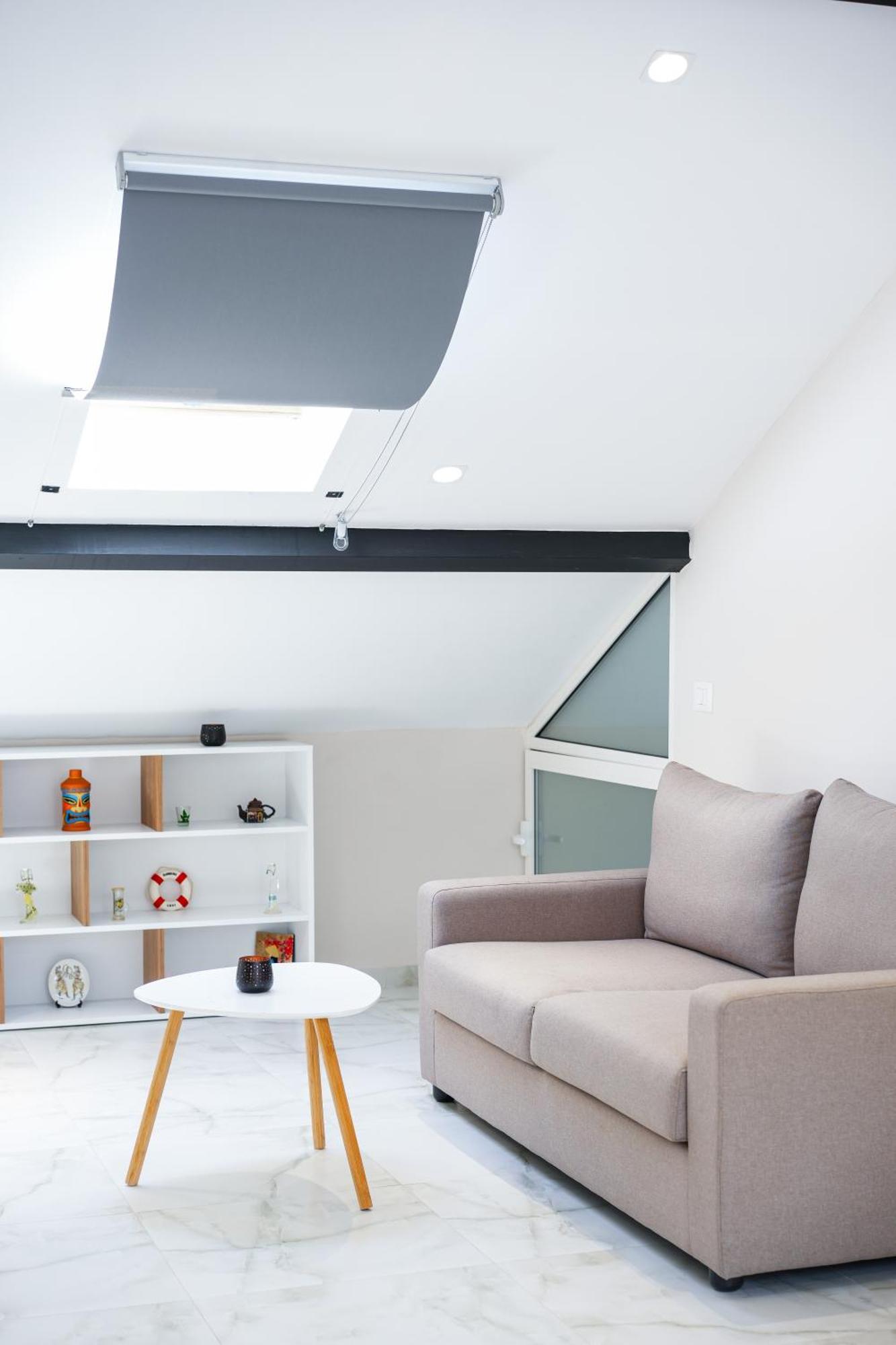 City Center Hideout - Studio Apartment Tirana Buitenkant foto